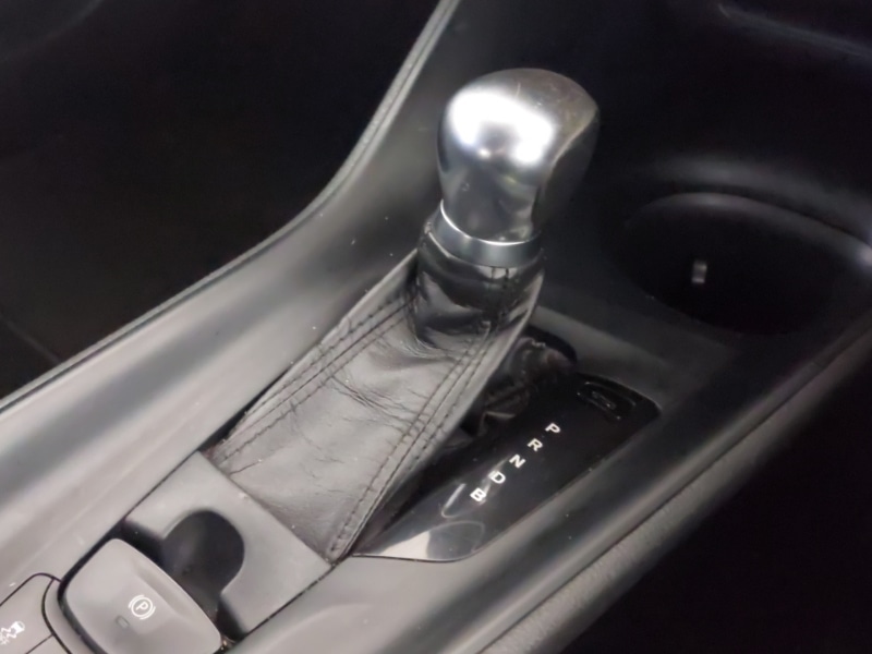 Used Toyota C-HR 2017 for sale - 77202085: Photo 15