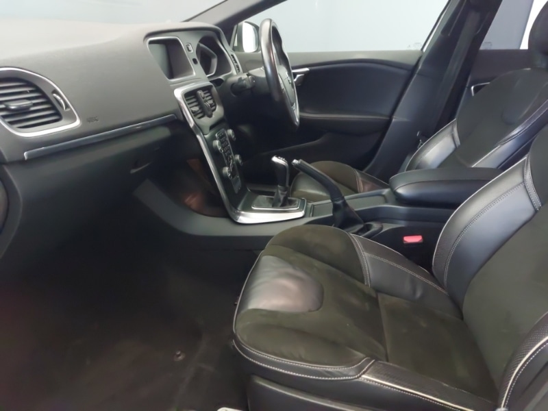 Used Volvo V40 2017 for sale - 76964089: Photo 5