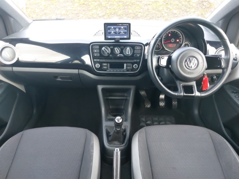Used Volkswagen up! 2015 for sale - 77141403: Photo 2