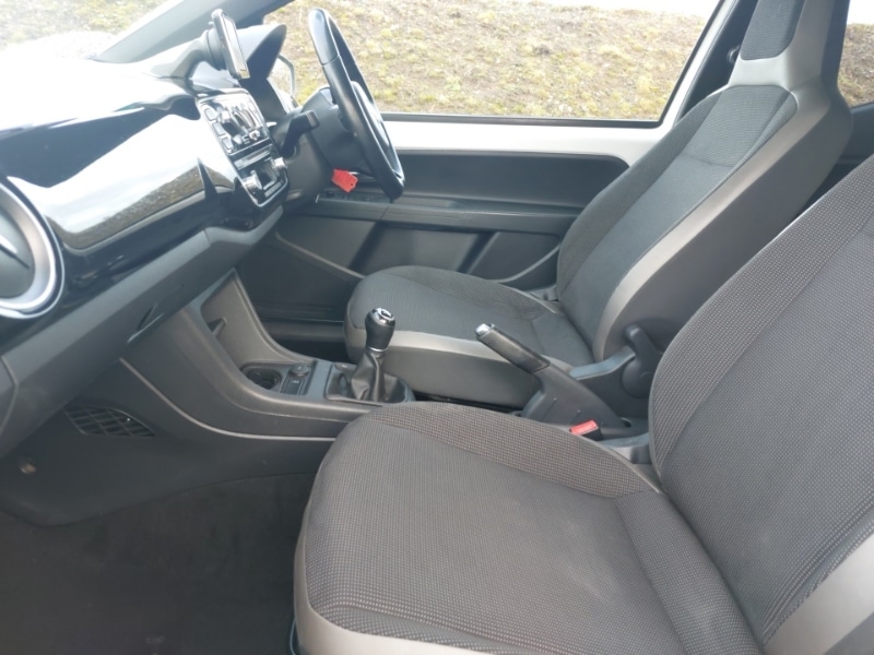 Used Volkswagen up! 2015 for sale - 77141403: Photo 5