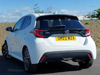 Used Toyota Yaris 2022 for sale - 74573230: Photo