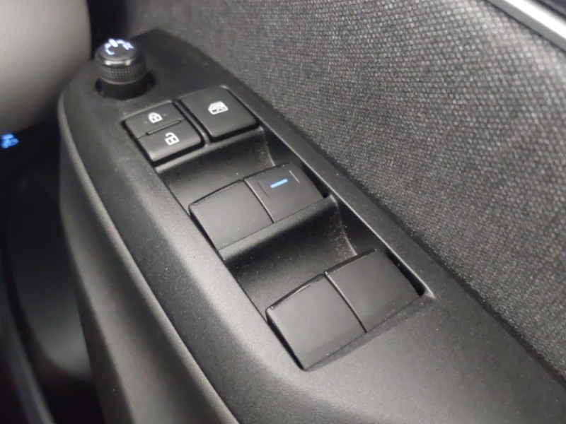 Used Toyota Yaris Cross 2021 for sale - 78085405: Photo 18