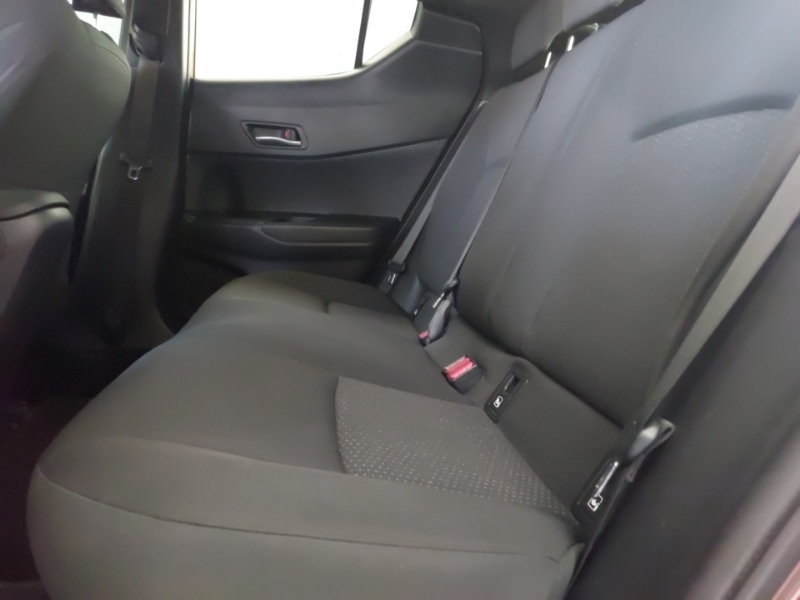 Used Toyota C-HR 2017 for sale - 76834356: Photo 6