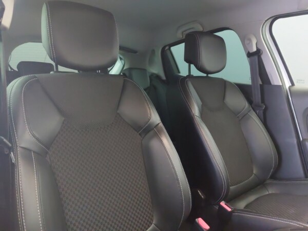 Used Renault Clio 2019 for sale - 76221538: Photo 18
