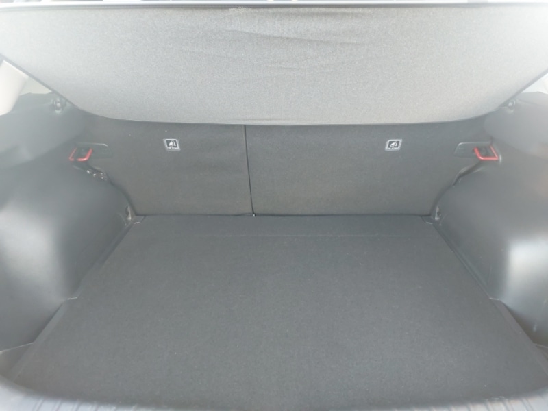 Used Kia Niro 2023 for sale - 76880149: Photo 8