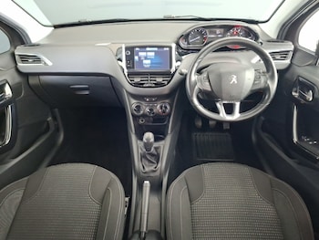 Used Peugeot 208 2016 for sale - 79044480: Photo