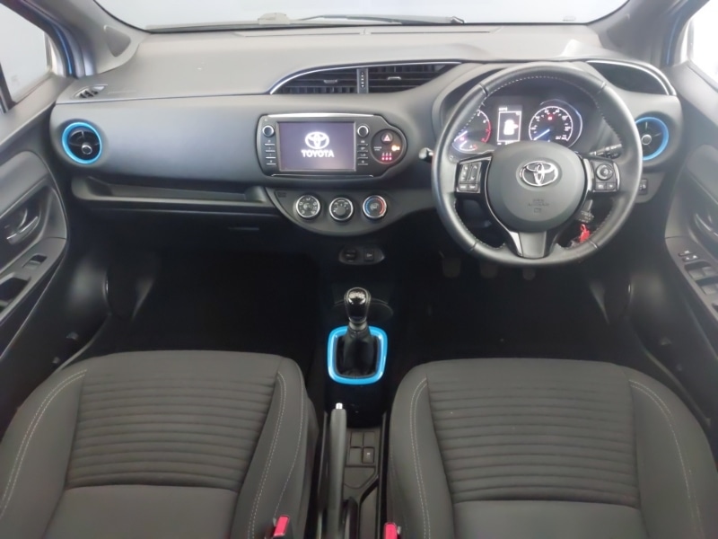 Used Toyota Yaris 2019 for sale - 77816341: Photo 2