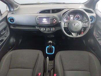 Used Toyota Yaris 2019 for sale - 77816341: Photo