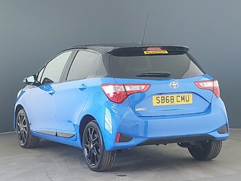 Used Toyota Yaris 2019 for sale - 77816341: Photo