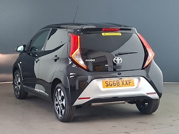 Used Toyota AYGO 2018 for sale - 79106019: Photo