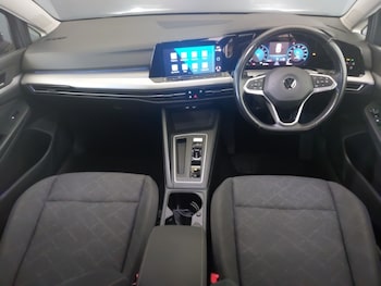 Used Volkswagen Golf 2020 for sale - 77623751: Photo