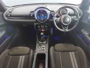 Used MINI Clubman 2019 for sale - 76822401: Photo