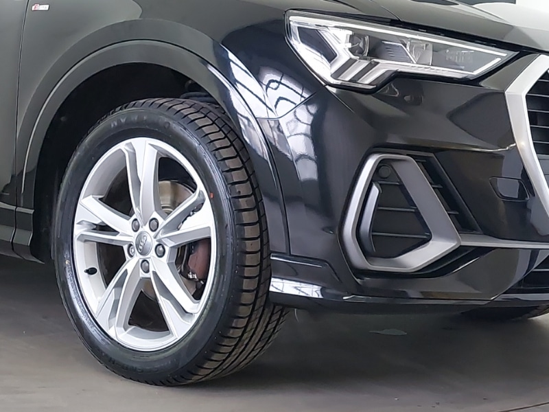 Used Audi Q3 2019 for sale - 77736320: Photo 9