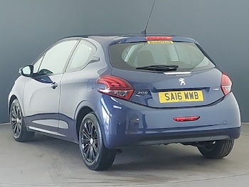 Used Peugeot 208 2016 for sale - 77352894: Photo