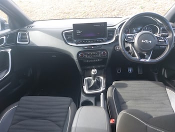 Used Kia Ceed 2023 for sale - 78675156: Photo