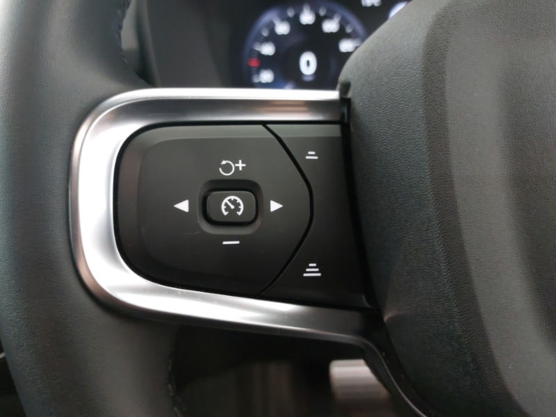 Used Volvo XC40 2022 for sale - 76741650: Photo 12