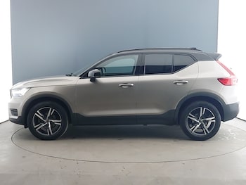 Used Volvo XC40 2022 for sale - 76741650: Photo
