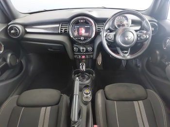 Used MINI Hatch 2019 for sale - 78498598: Photo