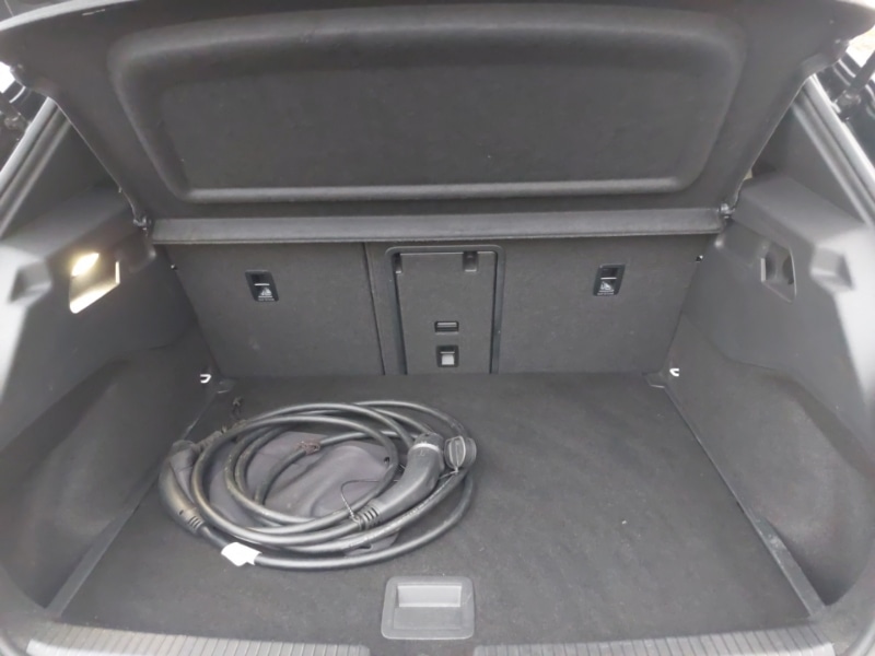 Used Volkswagen ID.3 2021 for sale - 77352897: Photo 8