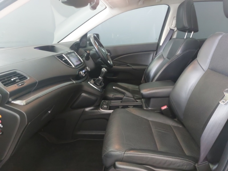 Used Honda CR-V 2018 for sale - 77832677: Photo 5