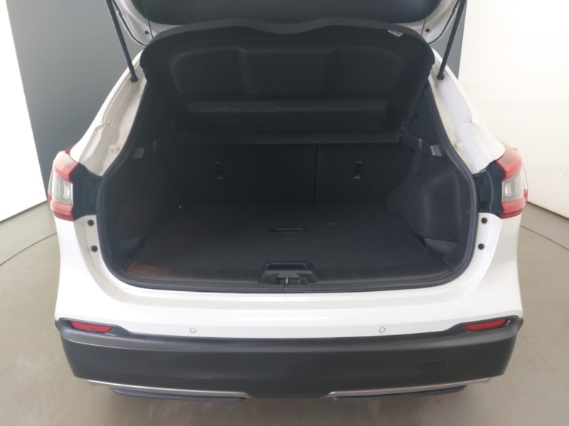 Used Nissan Qashqai 2018 for sale - 76880150: Photo 8