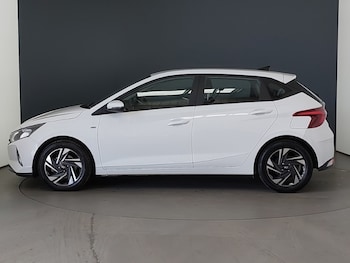 Used Hyundai i20 2023 for sale - 78478627: Photo