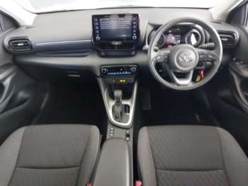 Used Toyota Yaris 2022 for sale - 74725156: Photo