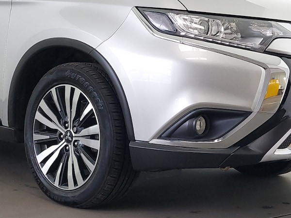 Used Mitsubishi Outlander 2020 for sale - 76321614: Photo 9