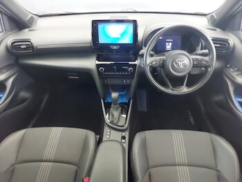 Used Toyota Yaris Cross 2022 for sale - 76221572: Photo 2