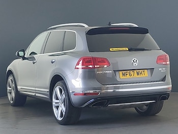 Used Volkswagen Touareg 2017 for sale - 76325570: Photo 3