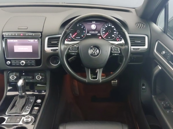 Used Volkswagen Touareg 2017 for sale - 76325570: Photo 7