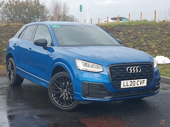 Audi - Q2