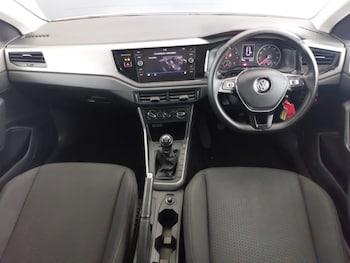 Used Volkswagen Polo 2019 for sale - 77942705: Photo