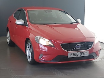 Used Volvo V40 2016 for sale - 77466757: Photo