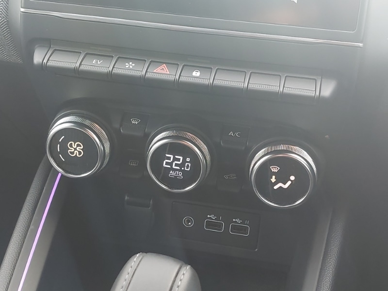 Used Renault Clio 2024 for sale - 77922112: Photo 16