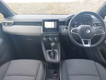 Used Renault Clio 2024 for sale - 77922112: Photo