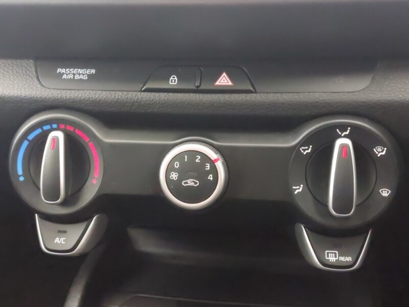 Used Kia Stonic 2019 for sale - 77209423: Photo 17