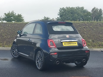Used Abarth 595 2018 for sale - 75952276: Photo