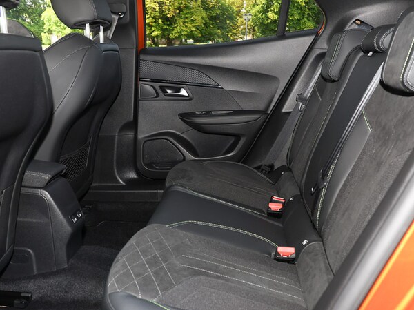 Used Peugeot 2008 2022 for sale - 75576391: Photo 6