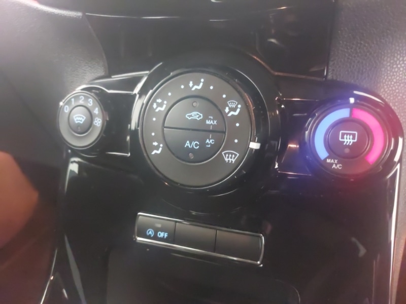 Used Ford Fiesta 2015 for sale - 77141418: Photo 15