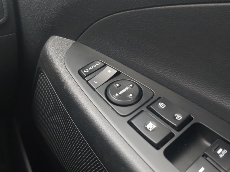 Used Hyundai TUCSON 2017 for sale - 77418876: Photo 17