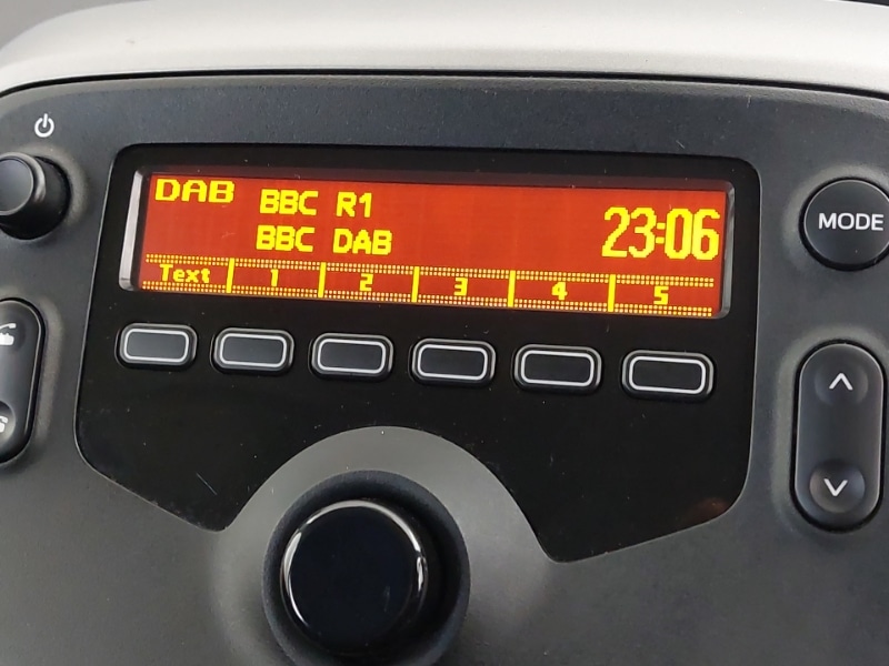 Used Toyota AYGO 2017 for sale - 77988140: Photo 10