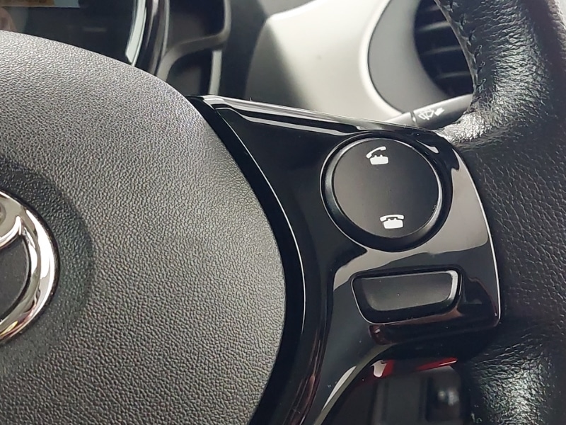 Used Toyota AYGO 2017 for sale - 77988140: Photo 13