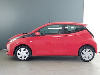 Used Toyota AYGO 2017 for sale - 77988140: Photo