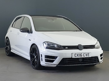 Used Volkswagen Golf 2016 for sale - 77466770: Photo