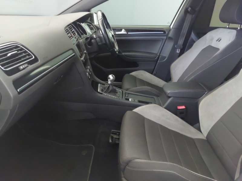 Used Volkswagen Golf 2016 for sale - 77466770: Photo 5