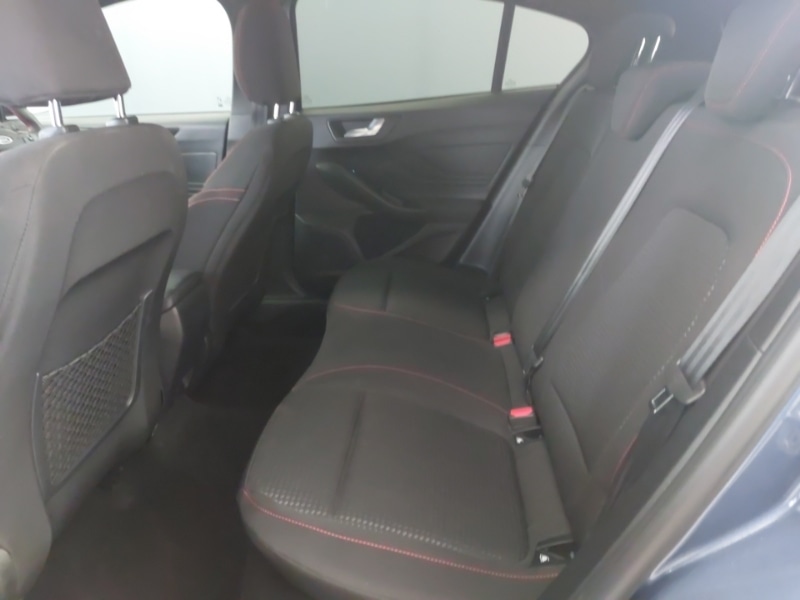 Used Ford Focus 2022 for sale - 76309005: Photo 6