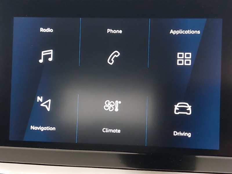 Used Peugeot 2008 2021 for sale - 78211302: Photo 10