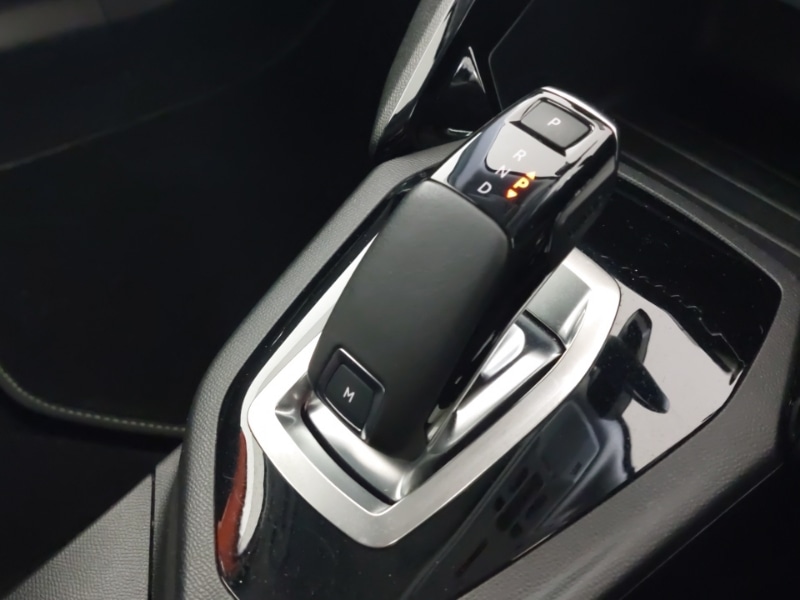 Used Peugeot 2008 2021 for sale - 78211302: Photo 15