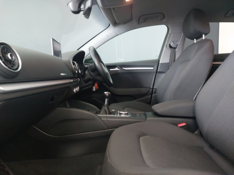 Used Audi A3 2017 for sale - 77790624: Photo 5